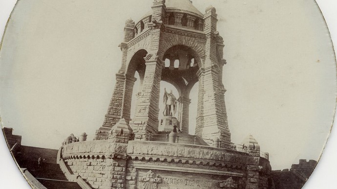 Eröffnung der Kaiser-Wilhelm-Denkmäler in Porta Westfalica und an der Hohensyburg 1902